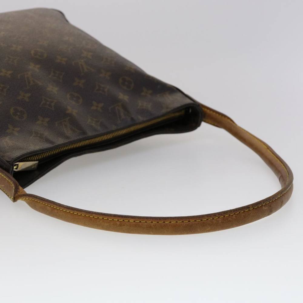 LOUIS VUITTON Looping GM Shoulder Bag - Picture 4 of 16